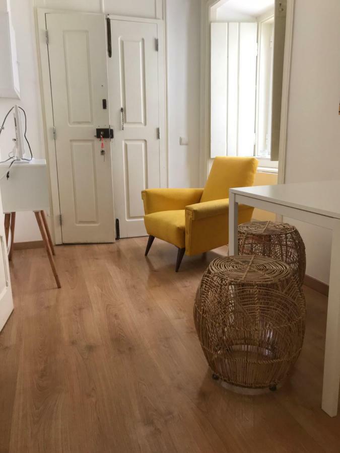 セトゥーバルCasa Da Avenida Iアパートメント エクステリア 写真